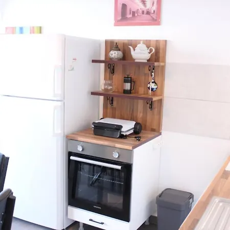 Karya Is 50 Meters From The 博德鲁姆