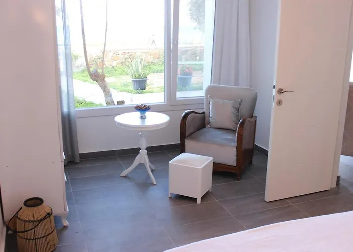 Appartement Karya Is 50 Meters From The *